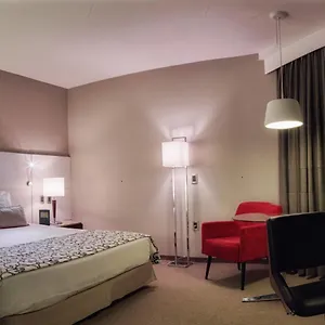 Bourbon Business Hotel